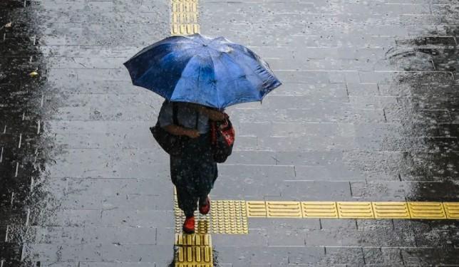 BMKG Prediksi Hujan di Mayoritas Kota Besar Indonesia pada Awal Pekan Disertai Suhu Tinggi di Sejumlah Wilayah