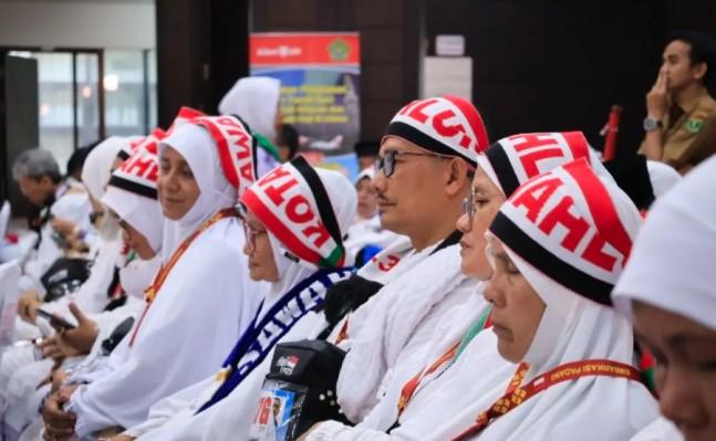 Kemenag Sumatera Barat Umumkan Penurunan Biaya Perjalanan Haji untuk 2026