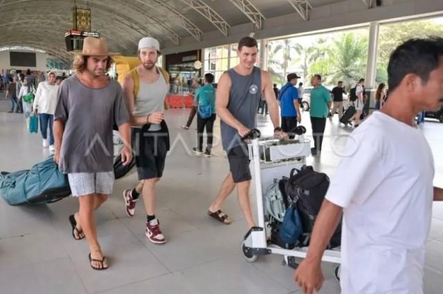 Tiket Pesawat Mahal Hambat Pariwisata Bali, NTB, dan NTT, Gubernur Tiga Provinsi Sepakat Lakukan Perjuangan Bersama