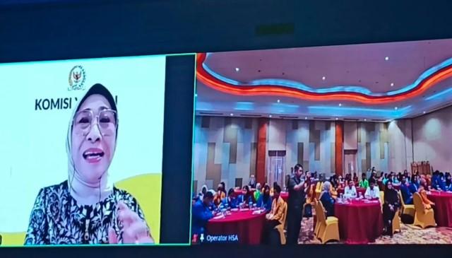 Hetifah Ajak Mahasiswa Kaltim Bangun Nalar Kritis dan Budaya Riset untuk Dorong Inovasi Nasional