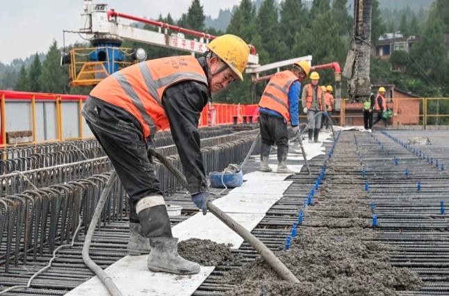 Potret Pembangunan Kereta Cepat Chongqing–Wanzhou Memasuki Tahap Penting