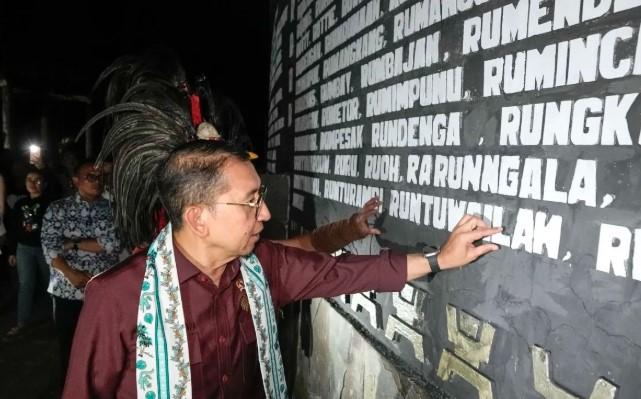 Menbud Fadli Zon Dorong Penguatan Kuratorial dan Konservasi Benteng Moraya sebagai Open Air Museum