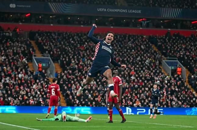 Liverpool Dipermalukan PSV 1-4 di Anfield, Couhaib Driouech Jadi Mimpi Buruk The Reds