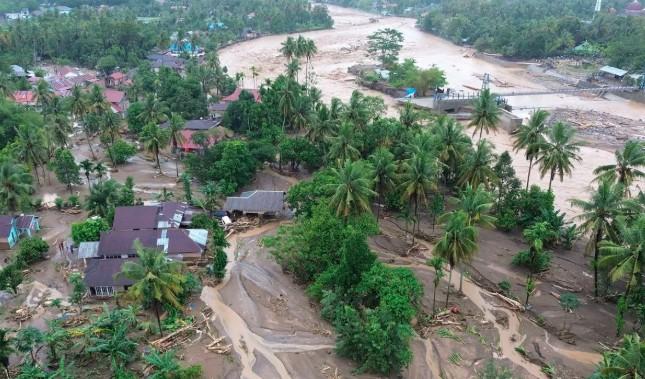 Kementerian Haji dan Umrah Ajak Doa Bersama untuk Korban Banjir Sumatra, Basarnas Perkuat Evakuasi