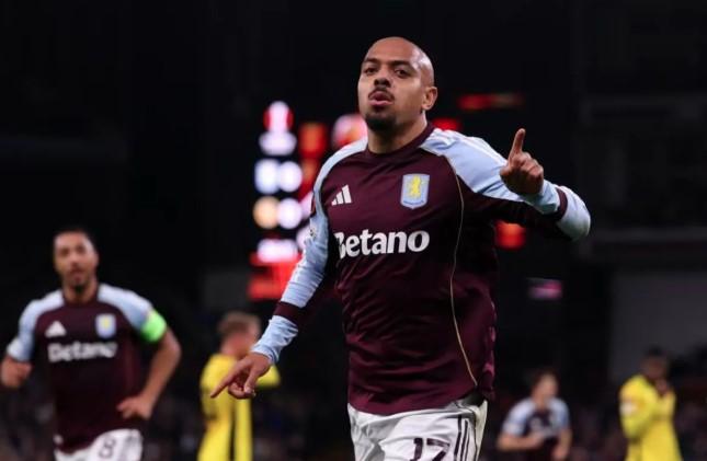 Dua Gol Donyell Malen Antar Aston Villa Tundukkan Young Boys 2-1 di Liga Europa