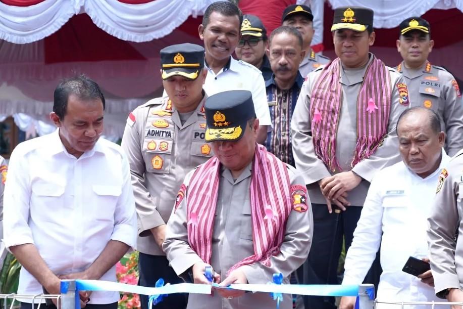 Wakapolri Resmikan Early Warning System Gunung Lewotobi Laki-Laki, Wujud Keseriusan Polri Lindungi Warga dari Ancaman Erupsi