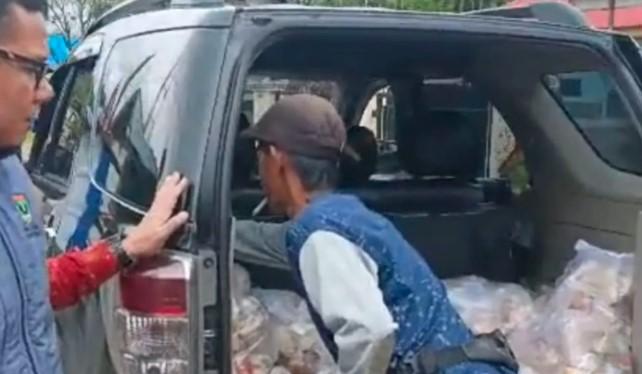 Pemkab Solok dan BGN Salurkan Ribuan Paket Makanan Siap Saji untuk Warga Terdampak Banjir