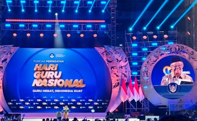 Dilema Guru di Era Keterbukaan, Prabowo Tegaskan Dukungan terhadap Ketegasan dalam Mendidik