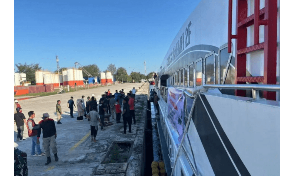 Kapal Bantuan BNPB Tiba di Aceh Utara, Logistik Didistribusikan via Jalur Laut Akibat Banjir dan Longsor