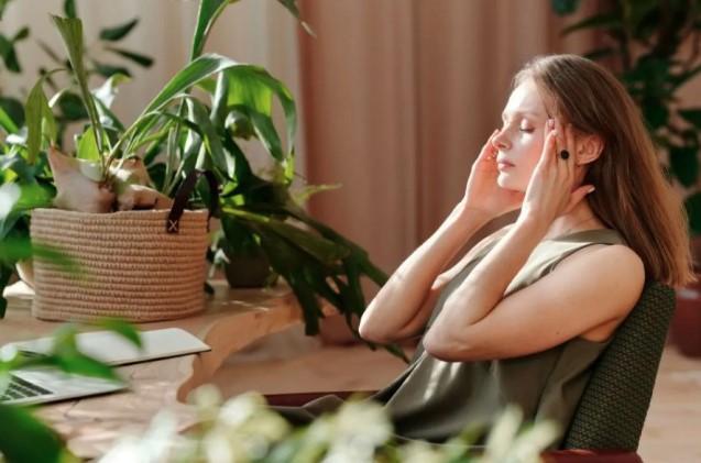 Waspadai Sakit Kepala Tidak Biasa, Bisa Jadi Tanda Awal Kejang Epilepsi