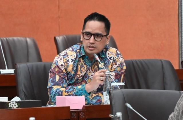 Firnando Ganinduto Tegaskan Larangan Impor Pakaian Bekas Demi Lindungi Industri Tekstil Nasional