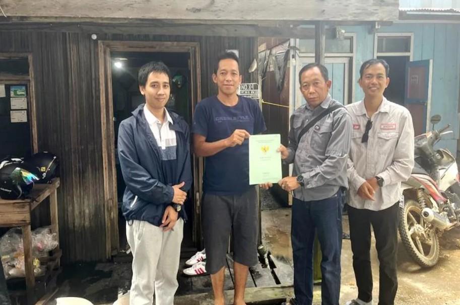 Penyerahan Sertipikat PTSL di Barito Utara Dilakukan Door to Door, Bukti Kehadiran Negara di Tengah Masyarakat