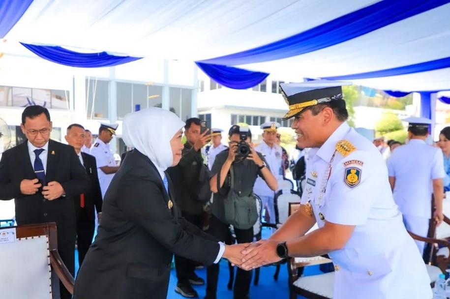Gubernur Khofifah Apresiasi Peran Strategis TNI AL dalam Menjaga Kedaulatan dan Misi Kemanusiaan