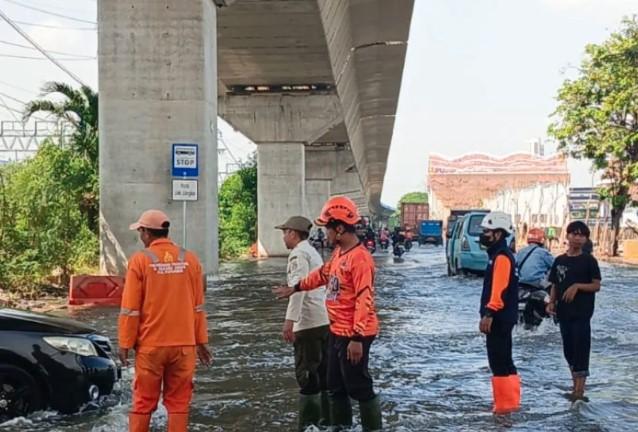 Banjir Rob Terendam Jakarta Utara dan Kepulauan Seribu, BPBD DKI Lakukan Penanganan