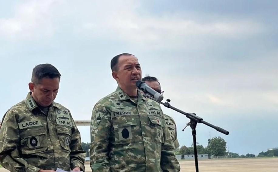 TNI Beri Kenaikan Pangkat kepada Tiga Prajurit Gugur saat Evakuasi Korban Bencana di Sumatera Barat