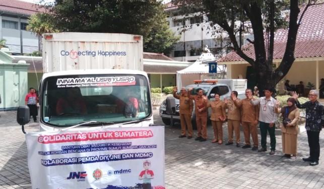 DIY Kirim 842 Kg Obat untuk Korban Banjir di Sumatera