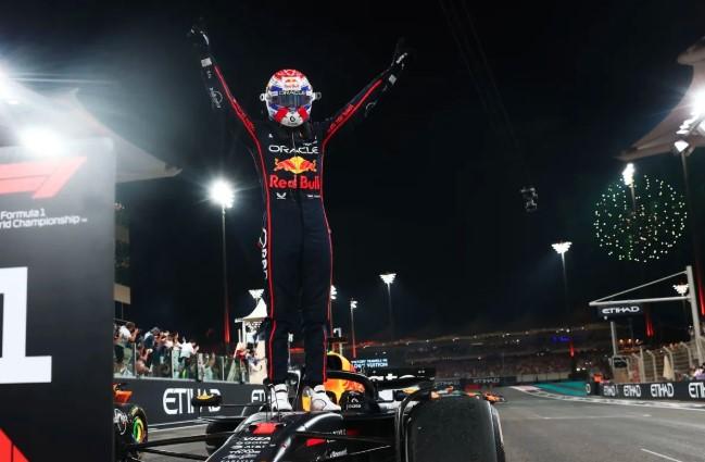 Gagal Juara Dunia F1 2025, Max Verstappen Tetap Bangga dengan Perjuangan Tim