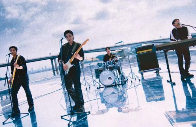 DAY6 Merilis Lagu Natal “Mencintai Natal” yang Pertama Sejak Debut dan Siap Digelar Malam Ini