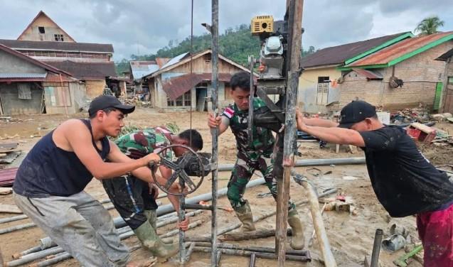 Kodim 0212/Tapanuli Selatan Bangun Sumur Bor untuk Penuhi Air Bersih Warga Terdampak Banjir dan Longsor