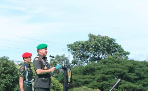KSAD Maruli Simanjuntak Ingatkan Prajurit TNI AD untuk Selalu Berjuang Bersama Rakyat