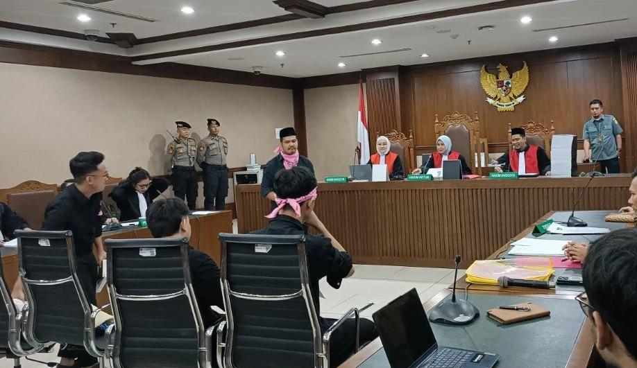 Delpedro Marhaen dan Tiga Aktivis Lain Didakwa Unggah 80 Konten Hasutan Ajak Pelajar Turun ke Jalan