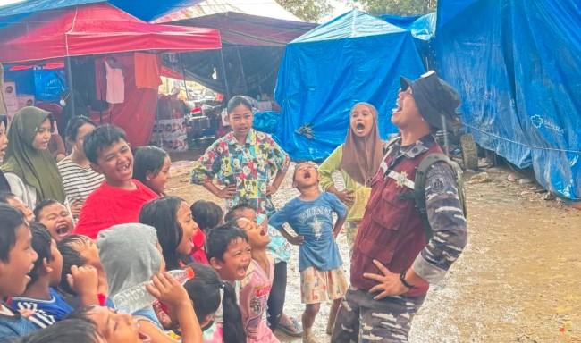 TNI AL Kerahkan Tim Trauma Healing untuk Pulihkan Mental Anak Korban Bencana di Aceh Tamiang