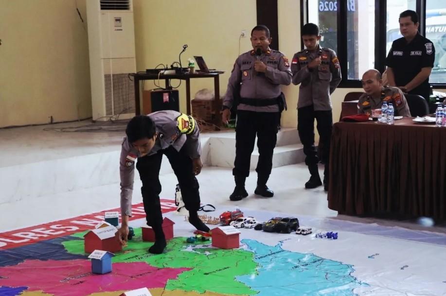 Pengamanan Natal dan Tahun Baru 2026, Polres Natuna Dirikan Enam Posko Strategis