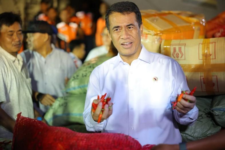 Mentan Amran Beli 40 ton Cabai Bantu Petani Aceh, Kirim via Hercules ke Jakarta