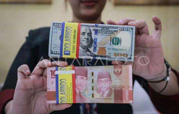 Rupiah Melemah Tipis Usai BI Tahan Suku Bunga, Pasar Menanti Sinyal Pelonggaran