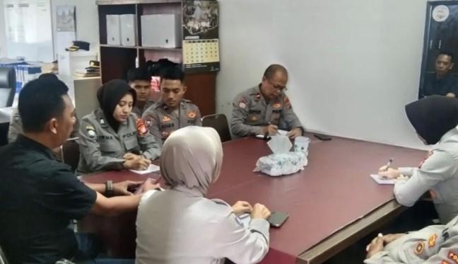 Polda Metro Jaya Sosialisasikan Whistle Blowing System dan Larangan Gaya Hidup Mewah kepada Personel Binmas