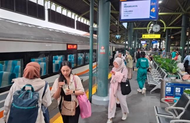 Pergerakan Penumpang Kereta Api Terjaga Sejak Awal Angkutan Natal 2025 dan Tahun Baru 2026