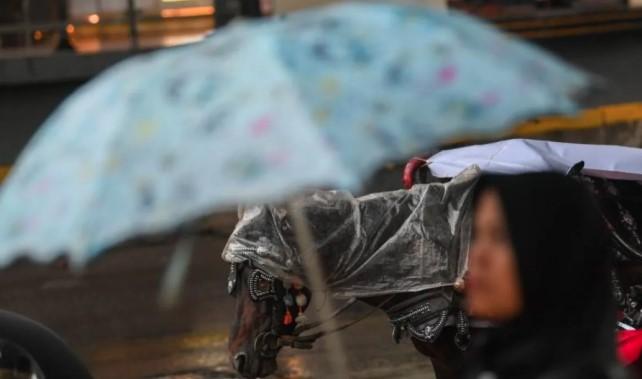 BMKG Prakirakan Hujan Guyur Jakarta Sabtu Ini, Waspadai Hujan Petir di Kepulauan Seribu