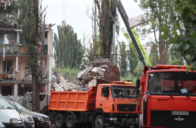 Zelensky Akui Situasi Medan Perang Ukraina Kian Rumit, Kupyansk Jadi Titik Kritis Konflik