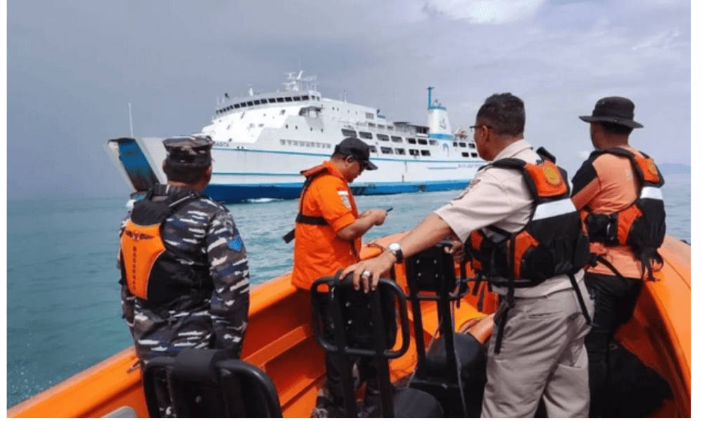 Basarnas Gencarkan Patroli Laut di Selat Sunda Demi Amankan Mudik Nataru 2025