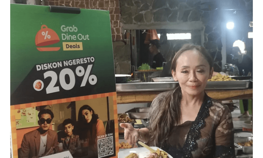 Digitalisasi Selamatkan Warung Nasi Ayam Ibu Oki Bali, Bertahan dan Berkembang hingga Punya Tiga Cabang