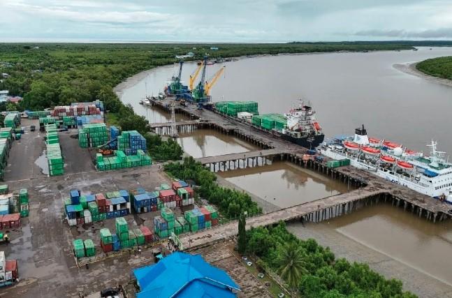 Pelindo Pastikan Kelancaran Logistik di TPK Merauke Selama Natal dan Tahun Baru