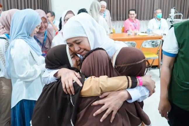 Hari Ibu 2025, Gubernur Khofifah Ajak Semua Pihak Berdayakan Perempuan Menuju Indonesia Emas 2045