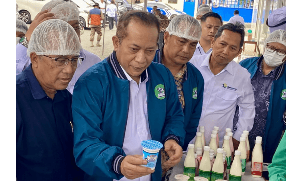 Menkop Dukung KPBS Pangalengan Produksi Susu UHT, LPDB Siap Bantu Pembiayaan dan Studi Kelayakan