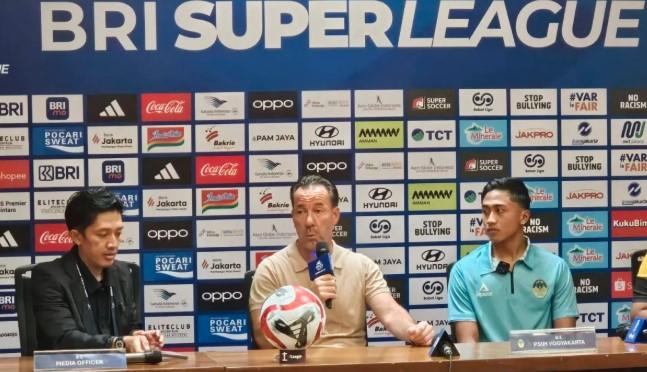 Van Gastel Sayangkan Laga PSIM Melawan Persijap Digelar Tanpa Penonton