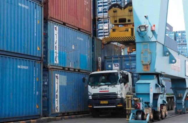 PT Terminal Petikemas Fasilitasi Layanan Tambahan untuk Tingkatkan Pengiriman Barang Menjelang Akhir Tahun 2025