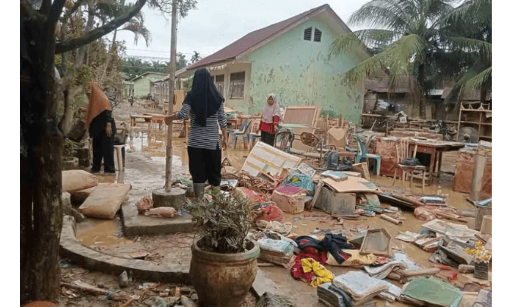 Pengungsi Banjir di Aceh Tamiang Butuh Kelambu dan Selimut, Waspadai Penyakit Pascabencana