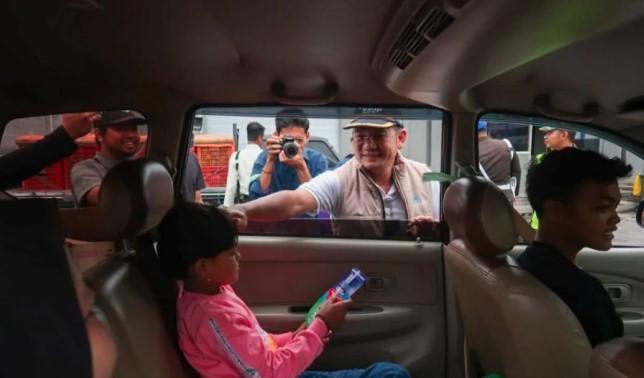 ASDP Mencatat Peningkatan Pergerakan Penumpang dan Kendaraan di Lintasan Ketapang–Gilimanuk Jelang Natal 2025