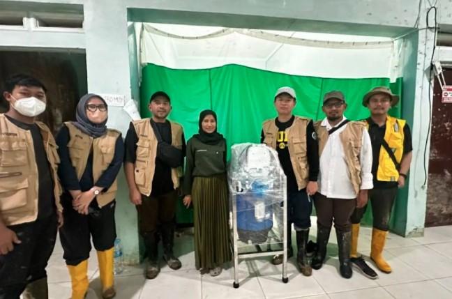 Universitas Indonesia Hadirkan Air Bersih dan Pangan Lewat Program UI Tanggap Bencana di Aceh Tamiang