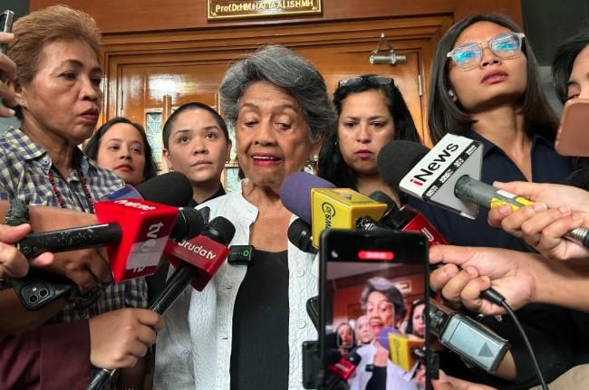 Ibunda Nadiem Makarim Berterima Kasih atas Penundaan Sidang Anak, Prioritaskan Kesehatan