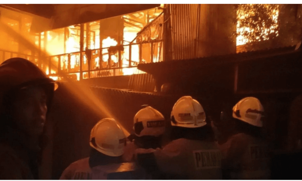 53 Warga Kehilangan Tempat Tinggal Akibat Kebakaran Hebat di Grogol Petamburan, Jakbar