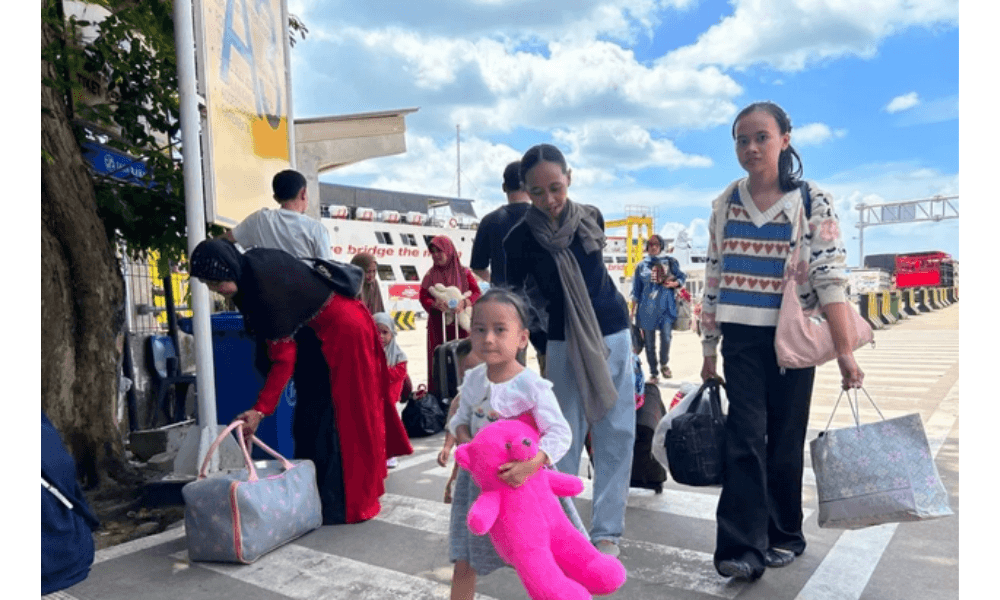 ASDP Catat Lonjakan Kendaraan Jelang Natal di Pelabuhan Punggur, Diskon Tarif Diberlakukan hingga 10 Januari