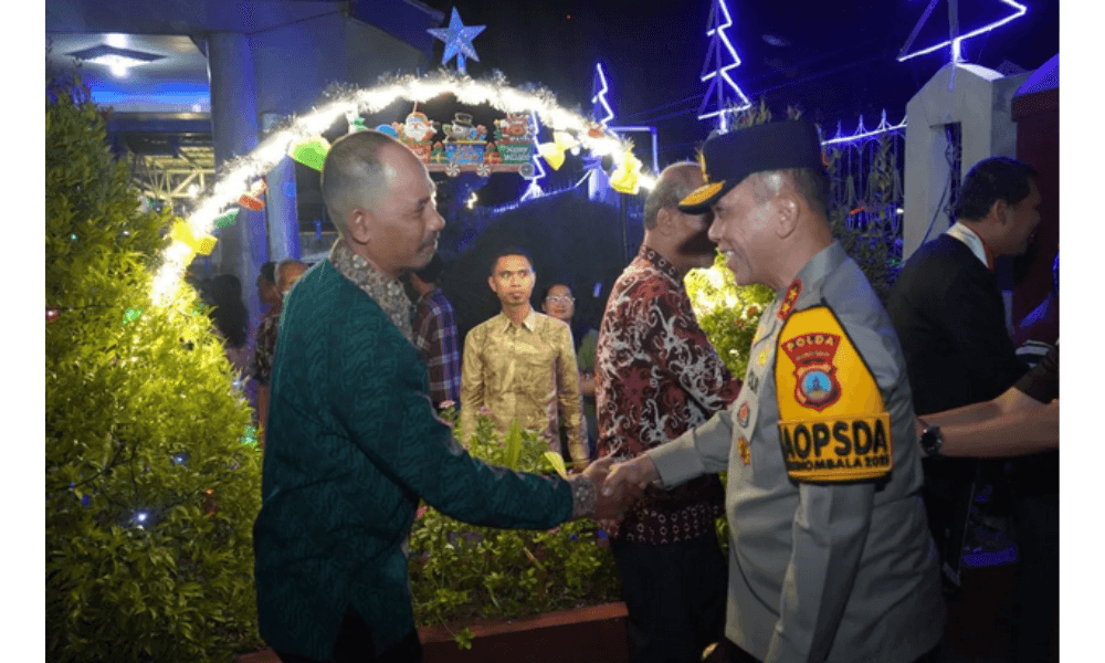 Patroli Gabungan Polda Sulteng dan Kodam XXIII Palaka Wira Amankan Perayaan Natal 2025 di Palu