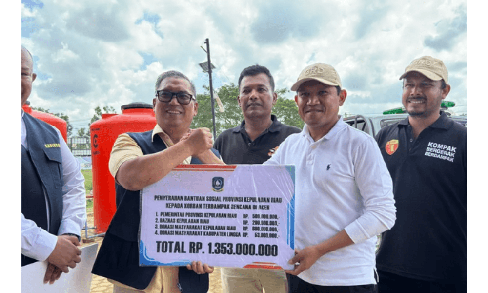 Wagub Kepri Salurkan Bantuan Rp1,35 Miliar untuk Bencana Alam di Aceh