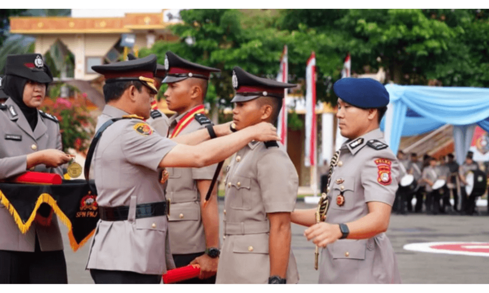 Kapolda Metro Jaya Tegaskan Profesi Polri sebagai Panggilan Hidup saat Penutupan Pendidikan Bintara 2025