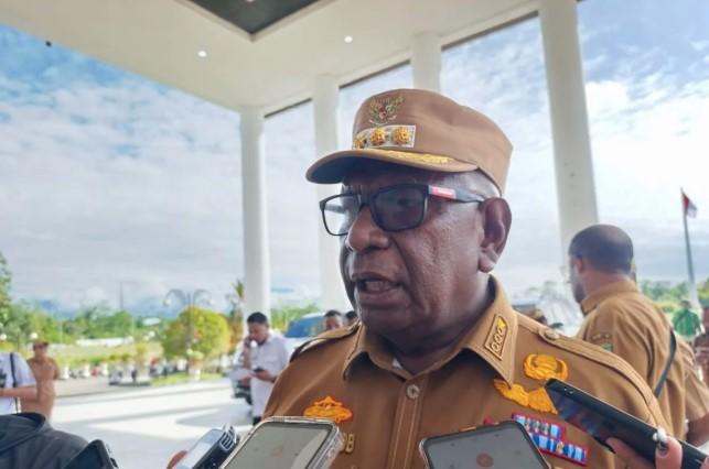 Pemkab Mimika Kirim Bantuan Pangan ke Ribuan Pengungsi Distrik Jila Jelang Natal